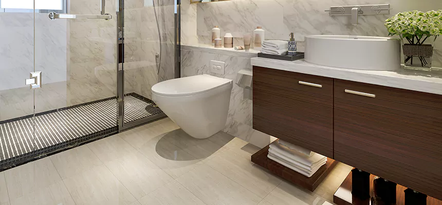 Burst Pipe Bathroom Cleanup in Vanguard